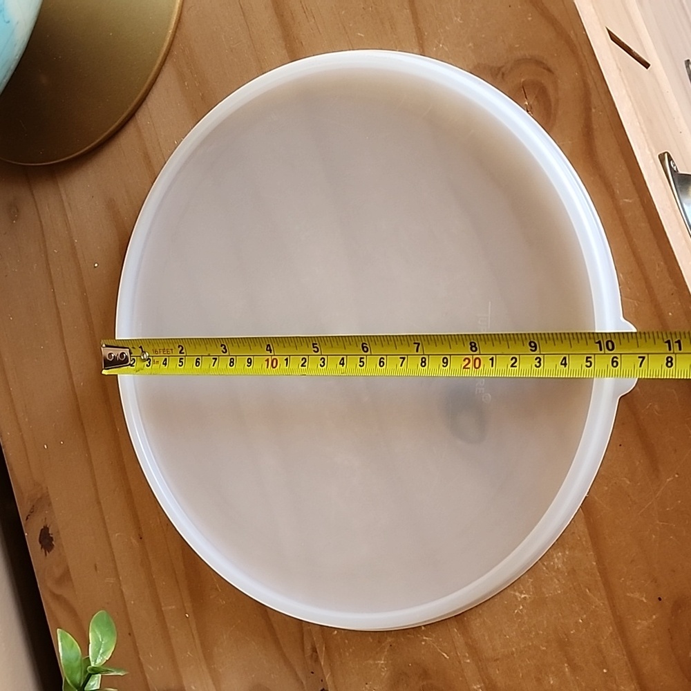 Tupperware Replacement Lids - Picture 3 of 10